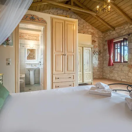 Lantgård Myrties Stone - Ta Petrina *