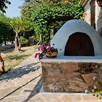 Myrties Stone - Ta Petrina Pensiune agroturistice